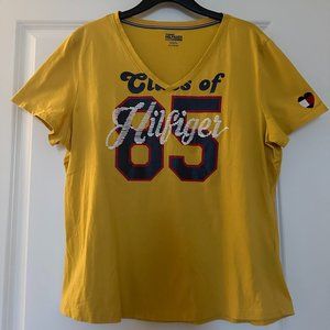 Tommy Hilfiger Women's V-Neck TShirt